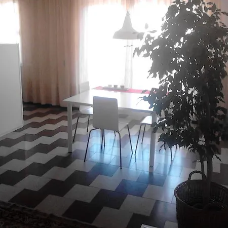 Ateneo Apartman *